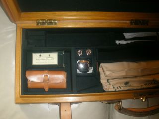 Very Rare Holland & Holland Leather and Oak Shotgun Case 11