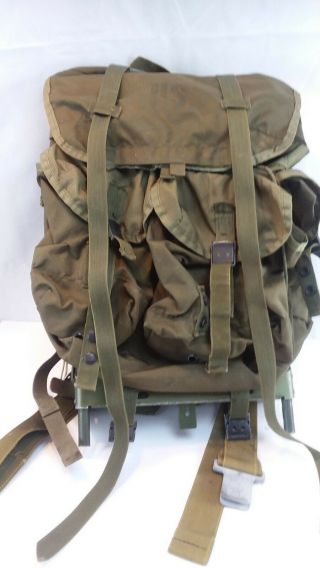 Vintage Military Rack Sack Backpack With Metal Frame Lc - 1 Medium Field Pack