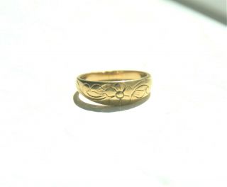 Vintage 14K Solid Gold Floral Etched Band Ring Pinkie Size 4.  75 2.  9g 7