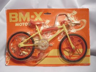 Cc - 27 = Rare Large Vintage Bmx Moto Cross With Parts In Plastic Wrap