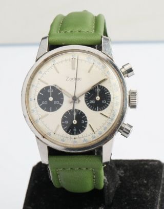 Vintage Zodiac Rare Le Loche Panda Dial Cal.  72 Chronograph Wristwatch 4