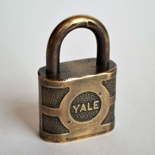 Vintage U.  S.  Forest Service Padlock - Yale Brass Lock No Key Well