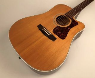 Very Rare 2003 Guild D - 40ce Acoustic Dreadnought With Hardshell Case