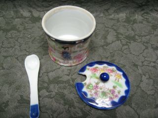 Oriental Porcelain Sauce Dish,  Lid & Spoon Blue Geisha Design 2
