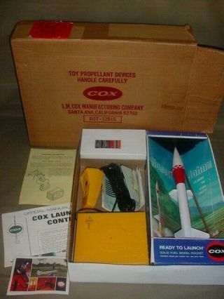 Vintage 1970 Nos Cox Honest John M31 Solid Fuel Rocket Kit Model 5050 W/box