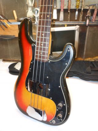 Vintage 1978 Fender Precision Bass Guitar Great Player. 12