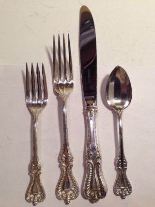 Towle Old Colonial Sterling Silver - 4 Piece Place Setting - True Dinner Size
