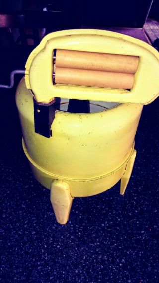 Vintage Salesman Sample / Toy Old Fashion Hand - Crank Yellow Washing Machine