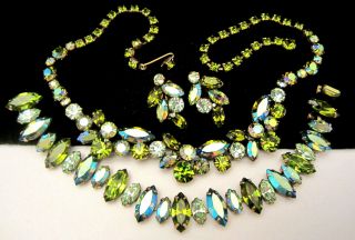 Rare Vintage Signed Regency Green Blue Rhinestone Necklace Bracelet Earring Set