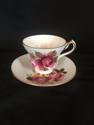 Fine Bone China Cup & Saucer Set,  Red & Pink Roses,  Royal Windsor,  England