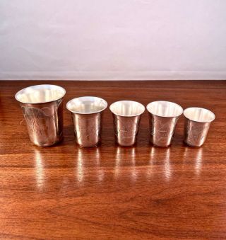 (5) Russian 84 Solid Silver Hand Engraved Nesting Vodka Cups: Kiev 1899 - 1904 ИЕЗ