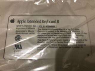 - Vintage ADB Apple Extended Keyboard II (M0312) - Open Box - NOS 5