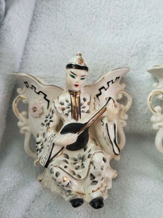 Chinese figurine ceramic vases 2