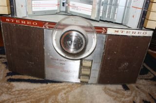 Vintage Rock - Ola Coin Op Table Top Diner Jukebox Wall Mount Chrome Personal 2