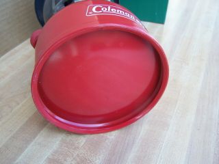 Vintage Coleman Red Lantern 200 / 1969 & Coleman Metal Case 7