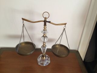Vintage 18 " Tall Brass 4 Crystal Glass Tier Libra Scale Of Justice Estate Find