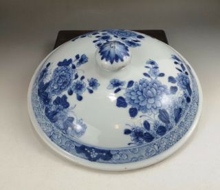 A Large/fine Chinese 18c Blue&white Lid To A Tureen - Qianlong