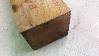 Vintage CHEESE CRATE WOODEN BOX PARAMOUNT BRAND has top and bottom 5