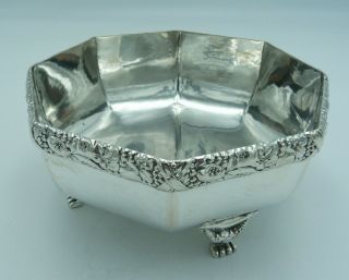 German Hammered Silver Footed Bowl 1920 ' s by Posen - Halmond und Krone Silber 3