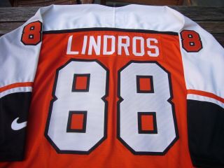 Nike Eric Lindros Philadelphia Flyers Orange Hockey Jersey sz.  52 NWT vtg 4