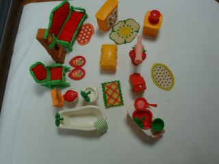 27 Piece Strawberry Short Cake Doll House Furniture 1983 2