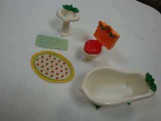 27 Piece Strawberry Short Cake Doll House Furniture 1983 6