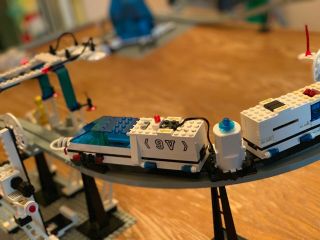 LEGO Futuron Monorail Transport System 6990 LEGOLAND Space System Classic Space 10