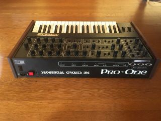 Sequential Circuits Pro One w/MIDI Vintage Analog Mono Synth 5
