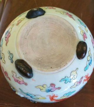 Unusual Vintage/Antique Chinese Hand Painted & Moulded Porcelain Incense Burner 6