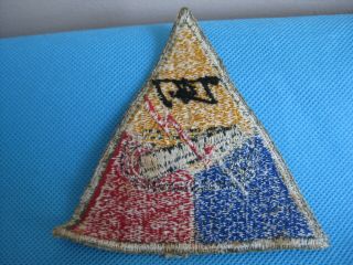 WWII US ARMY ARMOR DIVISION 747 TANK BATTALION PATCH 5
