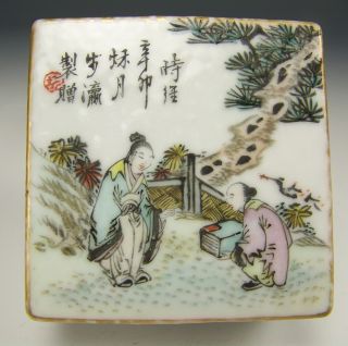 Antique Chinese Porcelain Seal Paste Box Figures And Calligraphy