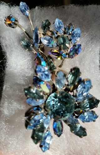 Vintage Schreiner Signed Blue And AB Rhinestone Flower Trembler Pin Brooch 4