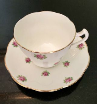 Fine Bone China England Teacup And Saucer Roses