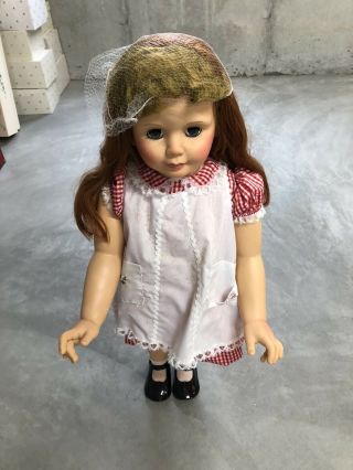 1980 ' s Patti Playpal Doll by Ashton Drake Remake of the 1959 - 1961 Version by Ide 2