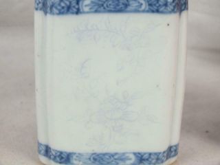 18TH C CHINESE PORCELAIN BLUE & WHITE SQUARE TEA CANISTER AND COVER 2