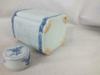 18TH C CHINESE PORCELAIN BLUE & WHITE SQUARE TEA CANISTER AND COVER 7