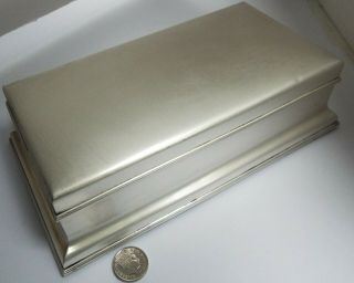 Quality Large Heavy English Antique 1926 Sterling Silver Cigarette Box