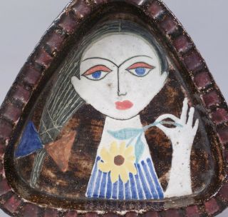 Vintage Mcm Mari Simmulson Sweden Triangular Art Pottery Portrait Bowl Tray