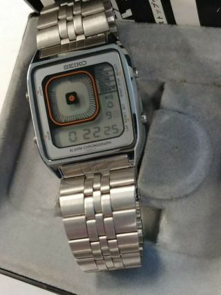 NOS Vintage Seiko G757 - 405A James Bond Alarm Chronograph Quartz LCD Watch 3
