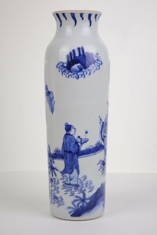 Perfect Antique Chinese 17th C Transitional Blue And White Figural Sleeve Vase 4