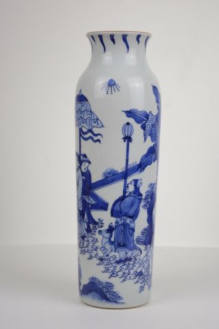 Perfect Antique Chinese 17th C Transitional Blue And White Figural Sleeve Vase 8