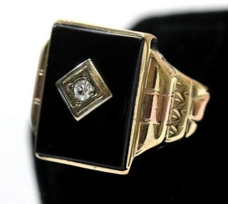 Vintage 10k Yellow Gold Mens Ring W/black Onyx & Diamond - Size 9 - 5.  3 Grams