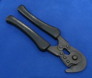 US WWII 1945 WIRE CUTTER marked 6