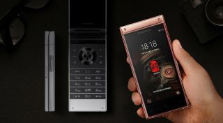 Samsung Sm - W2019 - Very Rare - Box And All Accessories -