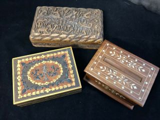 Treen Collectors: A Set Of 3 Wooden Boxes $1 Start
