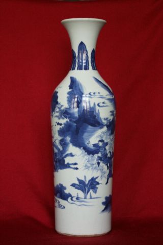 Large Blue and White Vase - Finely Painted - Incised Pattern - ca.  45 cm 2