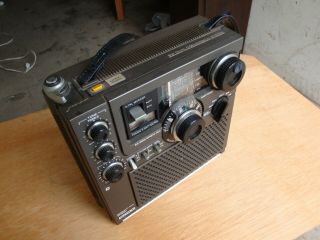 Vintage Sony ICF - 5900W FM/AM Multi Band Short Wave Radio Receiver 7