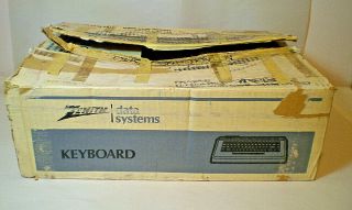 VINTAGE ZENITH DATA SYSTEM - MONITOR & KEYBOARD - POWER CORD - CABLE - BOX 6