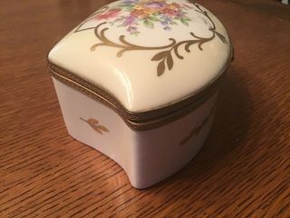 ANTIQUE FRENCH HAND PAINTED & SIGNED LARGE PORCELAIN JEWELRY BOX JEWELRY CASKET 5