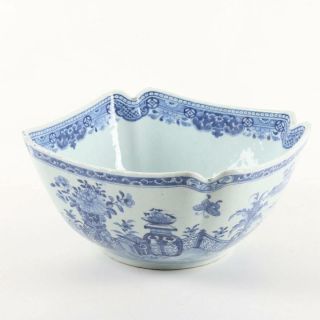 18th/19th C.  Chinese Blue And White Irish Market Bowl
